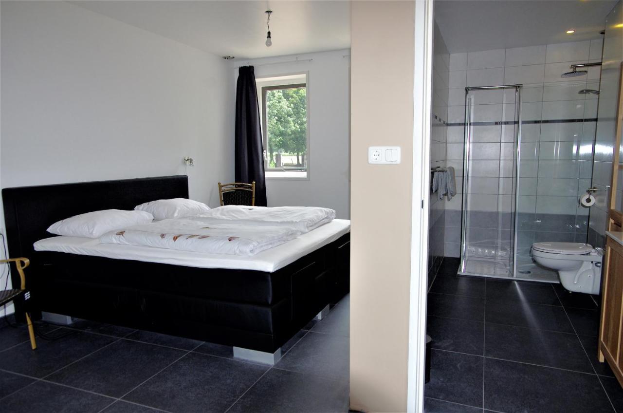 Bed And Breakfast Wouw Eksteriør bilde