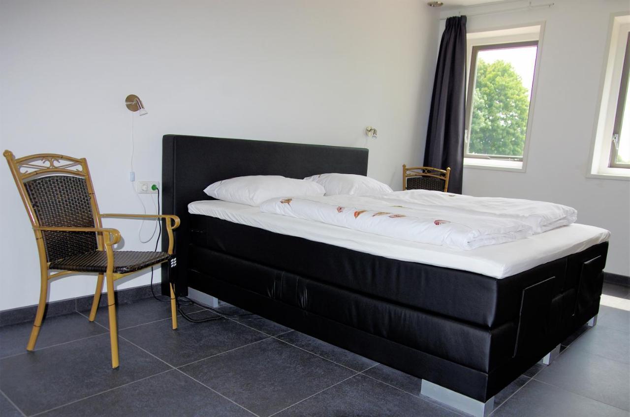 Bed And Breakfast Wouw Eksteriør bilde